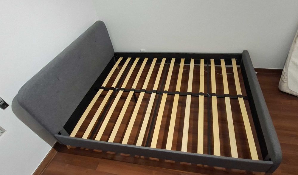 Estrutura de Cama de Casal