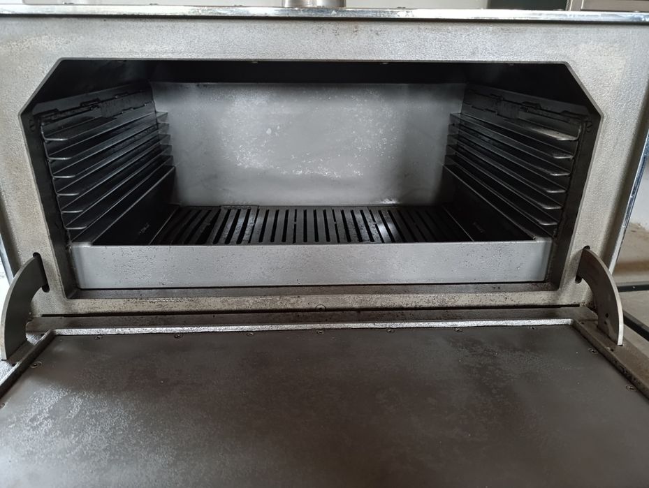 Піч-гриль. Піч на твердому паливі. Josper 45