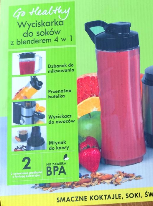 Wyciskarka do soków z blenderem.