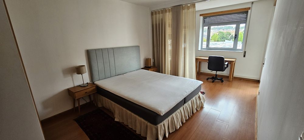 Quarto/suíte com wc privado.