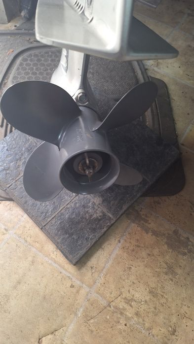 Лодочный мотор HONDA-10,2014год.