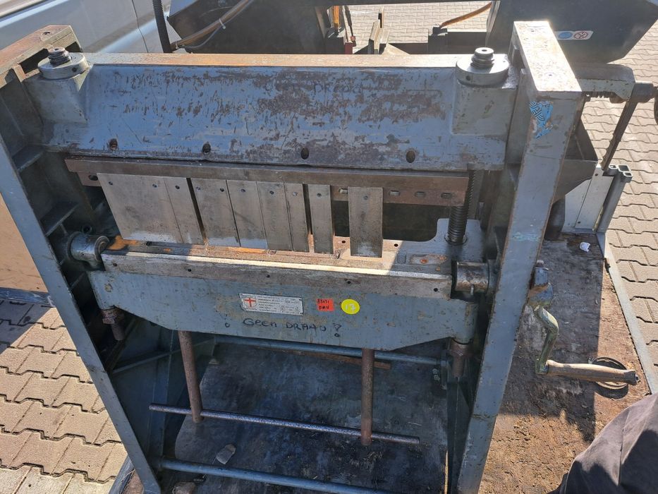 Gietarka segmentowa , zaginarka, krawędziarka dekarska