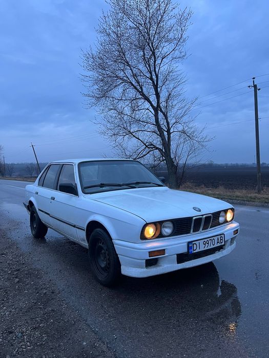 Продам  BMW E 30
