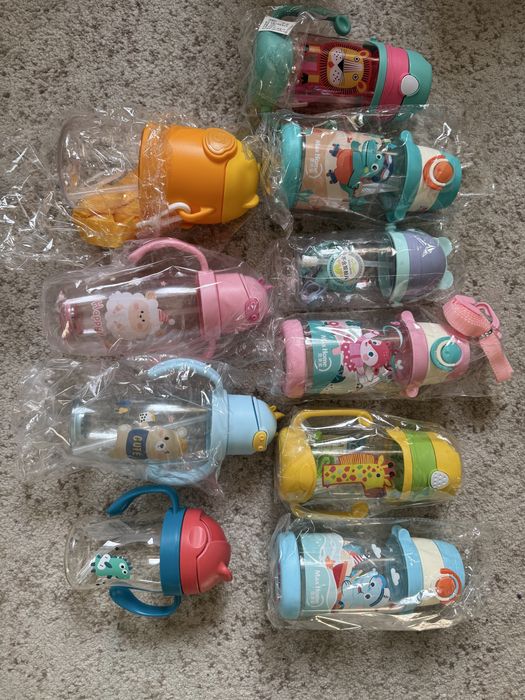 Пляшки з трубочкою дитячі