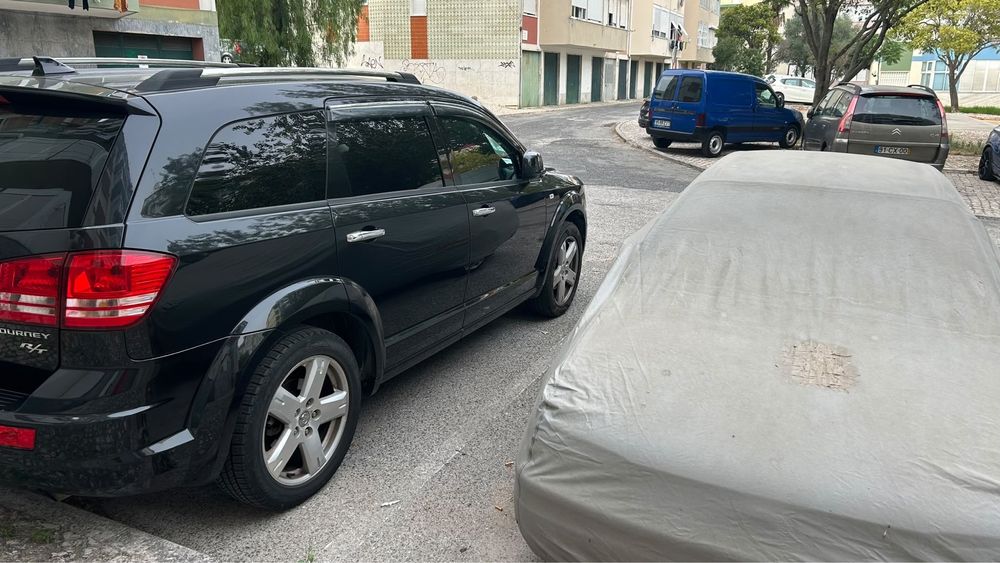 Dodge Jounery como novo
