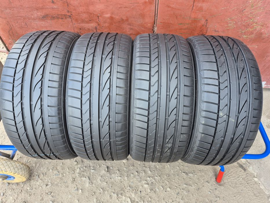 215/40/17 R17 Bridgestone Potenza RE050A 4шт ціна за 1шт шини