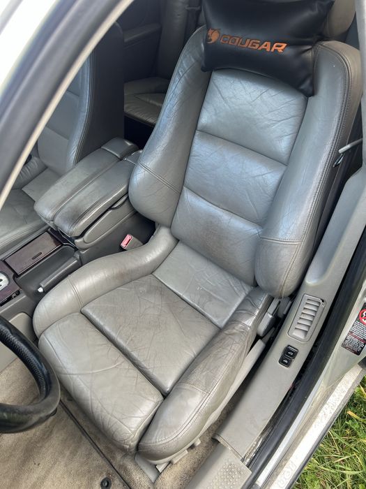 Кузов із Українськими документами Audi A8 D2 4.2 2000p розборка