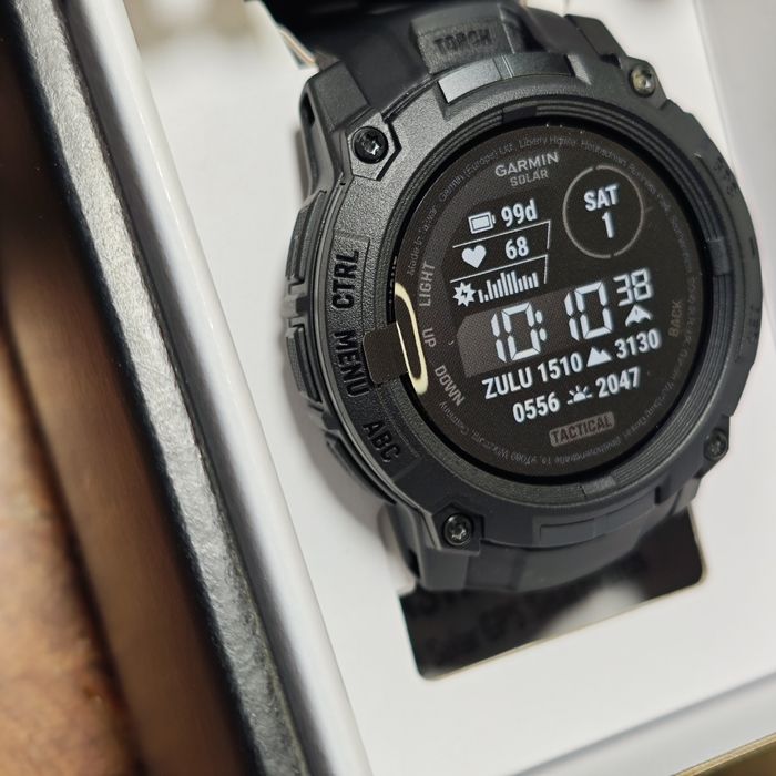 Garmin Instinct 3 (50 мм) Solar Tactical Edition 010-02935-50