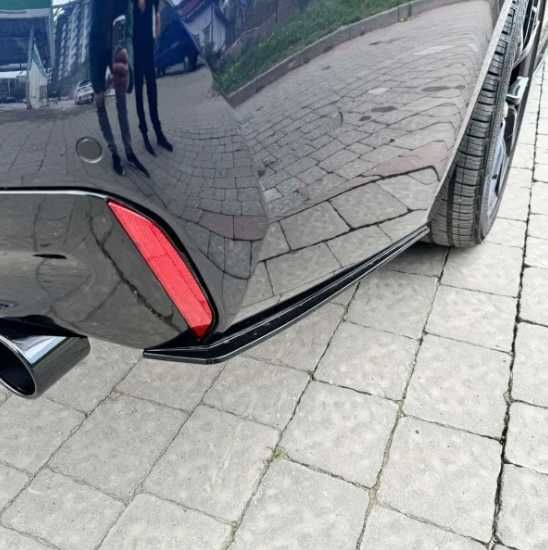 бмв g30 бокові накладки на задній бампер сплітера (леза) bmw g30 g31 елерони заднього бамперу