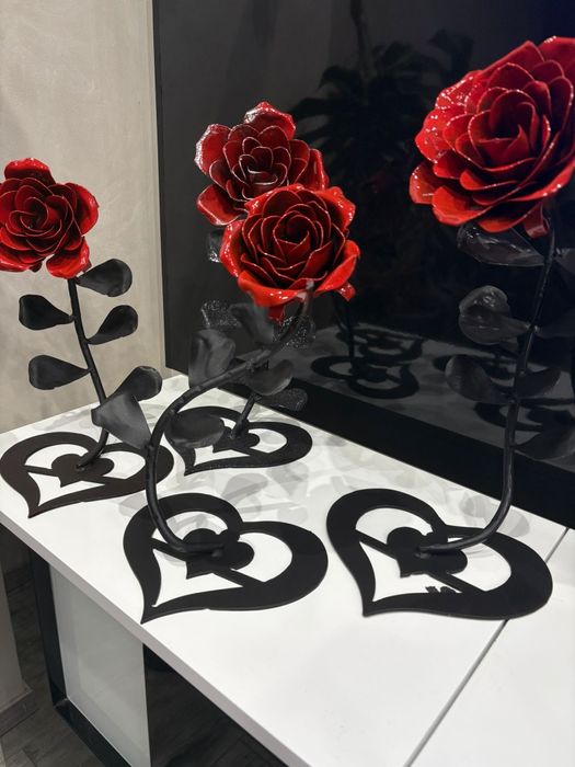 Ozdoby ogrodowe metaloplastyka walentynki dzień kobiet