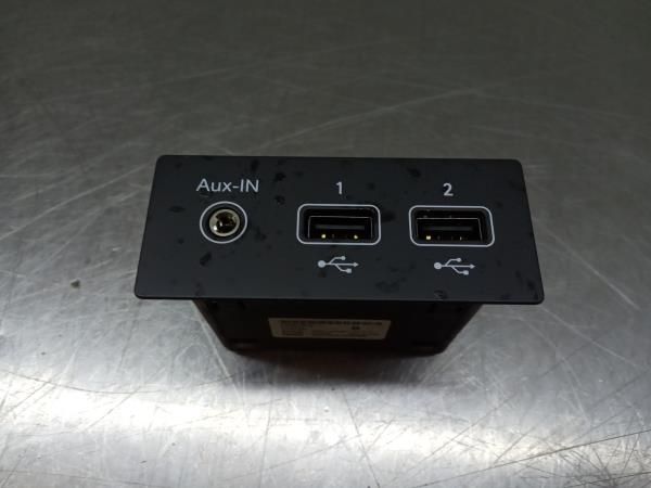 Módulo USB / AUX / IPOD RENAULT Captur II