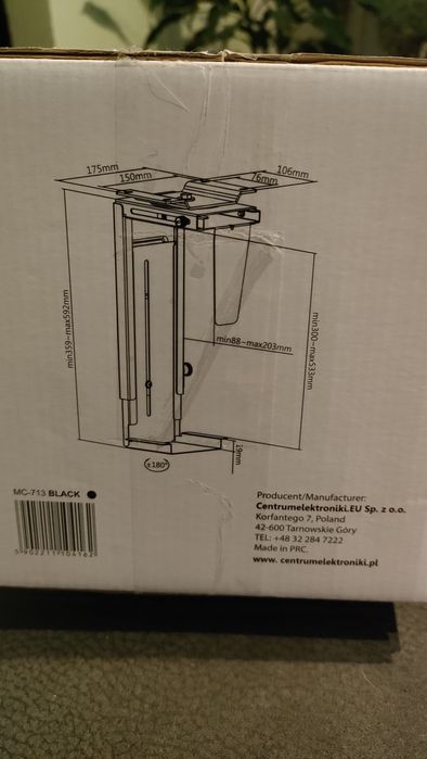 Wieszak pod komputer