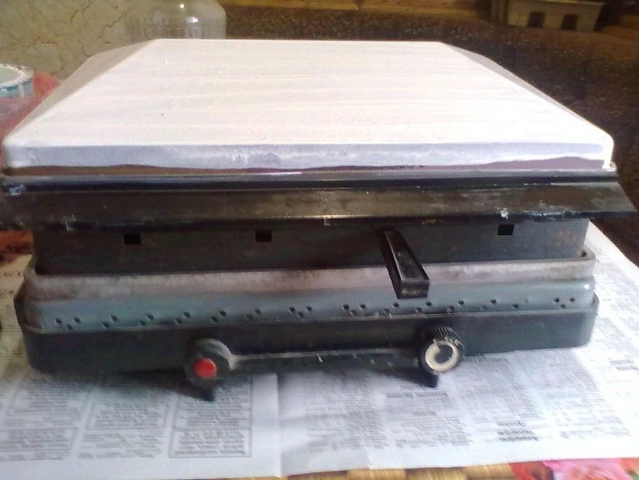 Продам шашличницю.