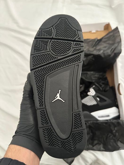 Sapatilhas Jordan 4 White Thunder 40/41/43