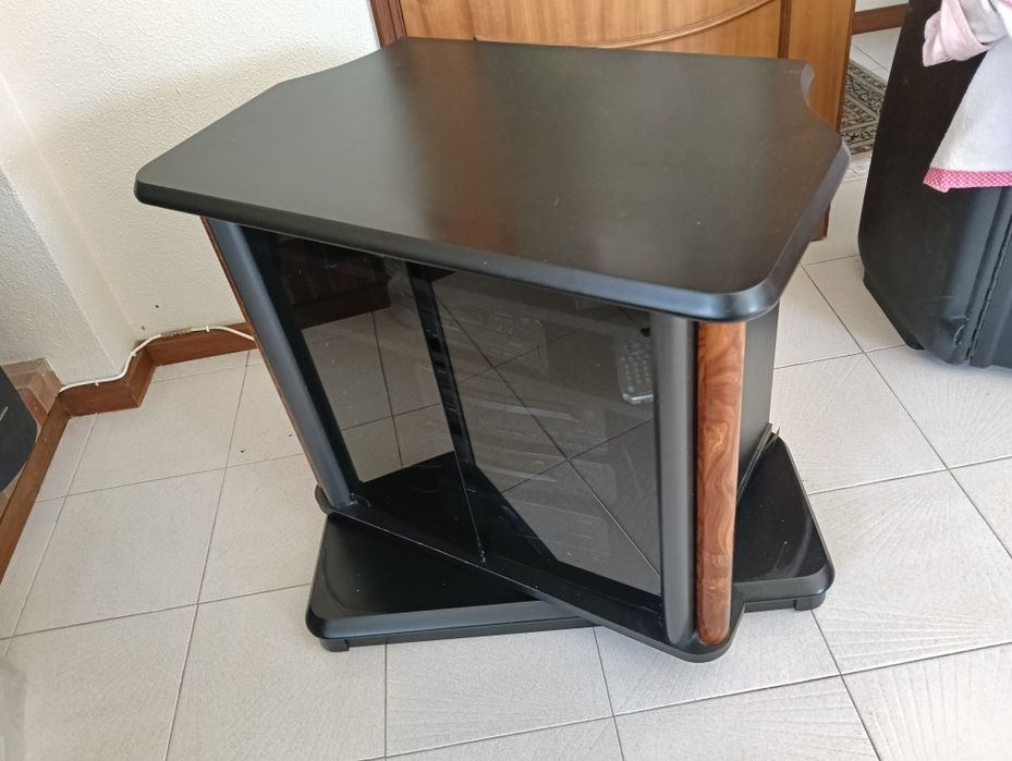 Móvel TV giratório
