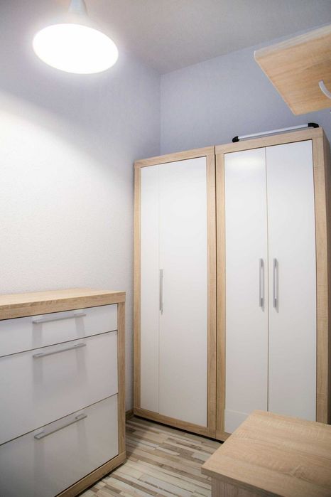 Kawalerka w centrum z balkonem - Więcej