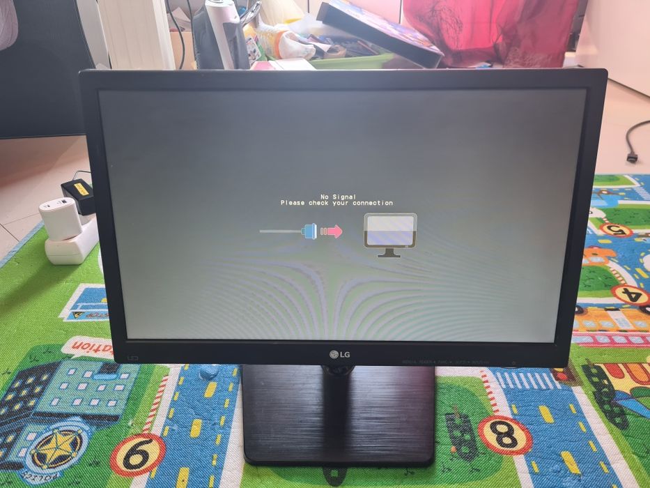 Monitor LG Led 19" 19M38A