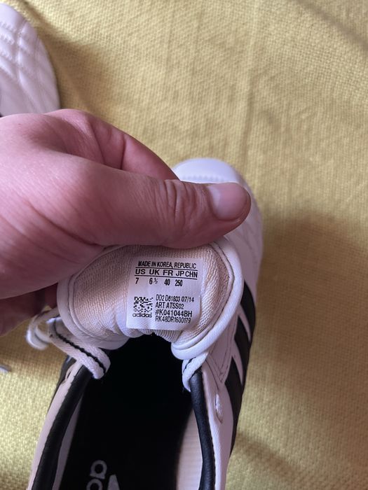Ретро кросівки adidas