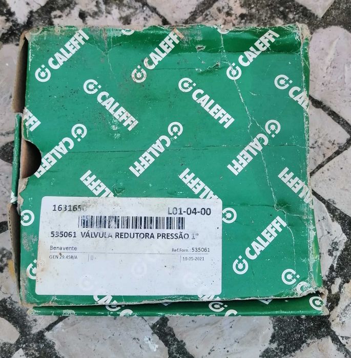 Válvula Redutora de Pressão Caleffi com Manómetro 1"
