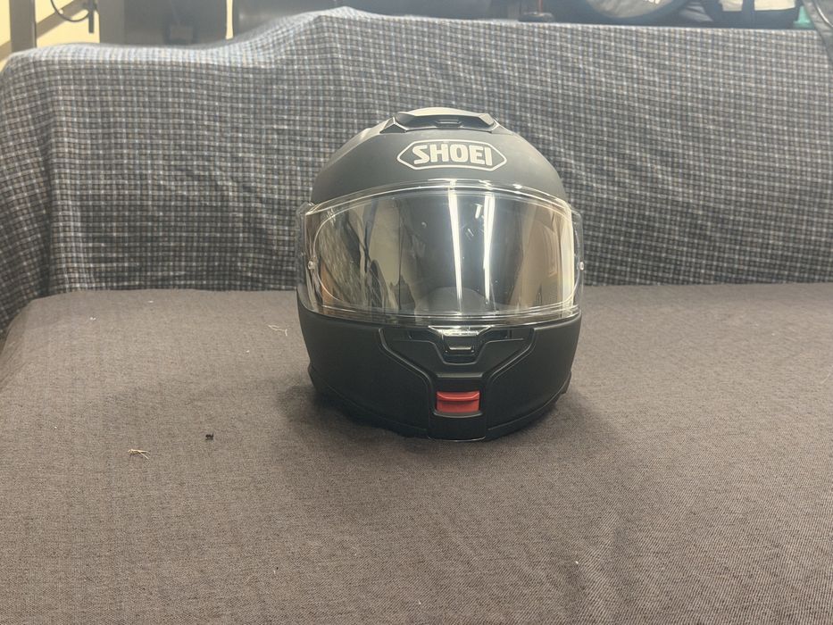 Capacete Shoei neotec 3
