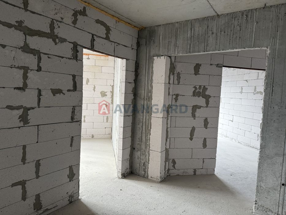 Центр, Новобудова, 3-кімнатна!