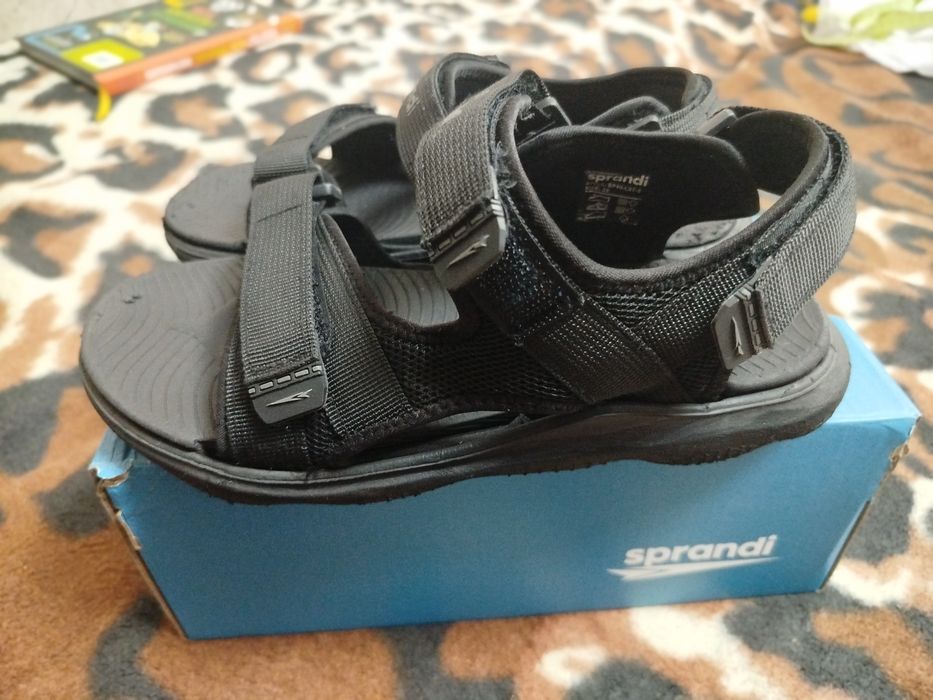 Сандалі чорні,на липучках,піна