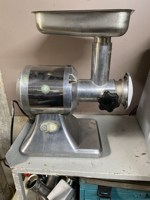 Maszynka do mięsa Hendi 12