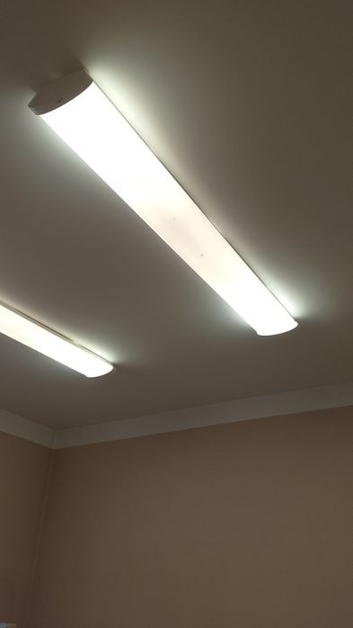 Lampa jarzeniowa 150cm, komplet z jarzeniówkami Phillips