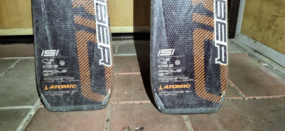Б\В Гірські лижі Atomic Vario Fiber (2011/2012) 151 см