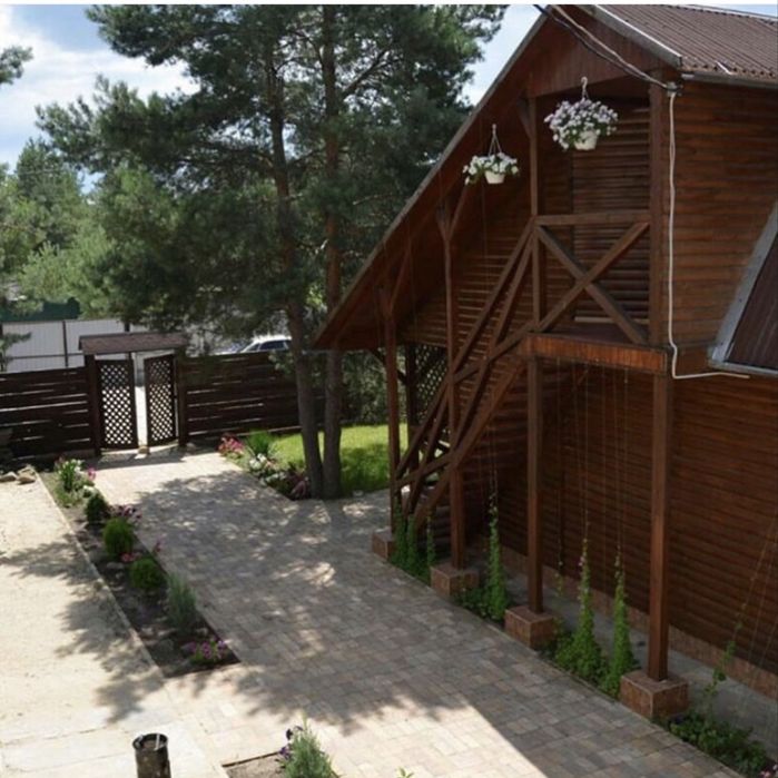 Дом 2 этажа + гостевой дом беседка