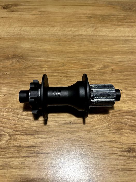 Piasta tylna DARTMOOR Reel v.2 Sztywna oś (Boost) 12x148 mm