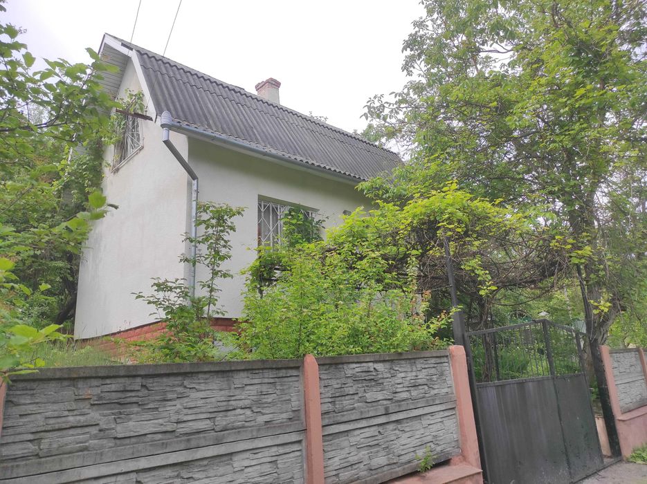Продається будинок в Старому Лисці у садовому товаристві Біонік