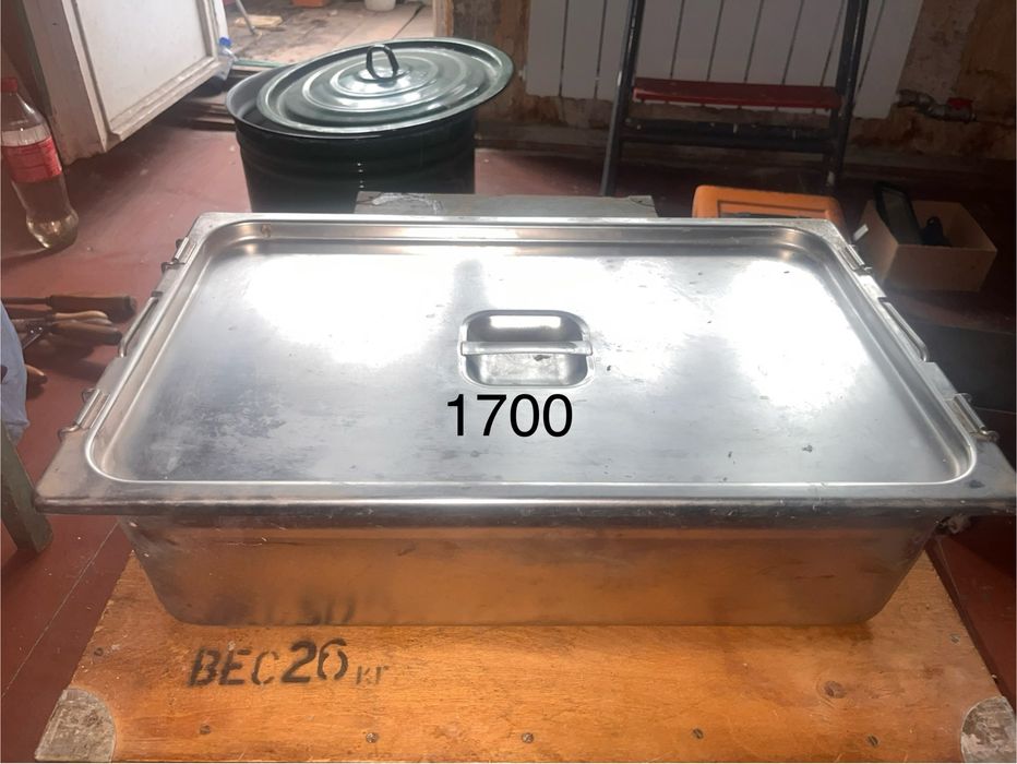 Ящики. Різні. Дерево та метал.