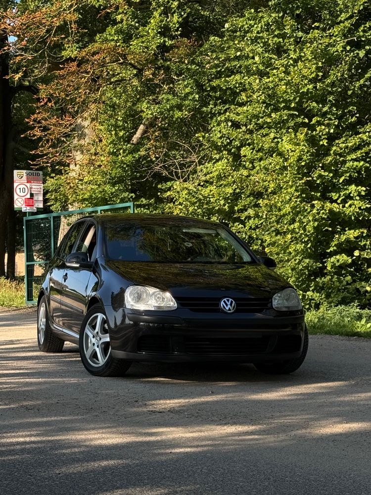 Volkswagen Golf 1.6 Comfortline