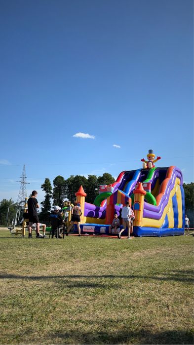 Dmuchańce Komunie 2026