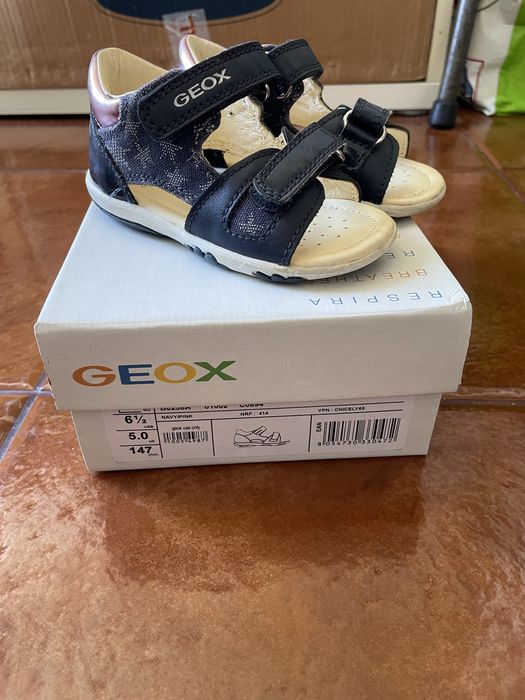 Sandalias Geox para bebe menina