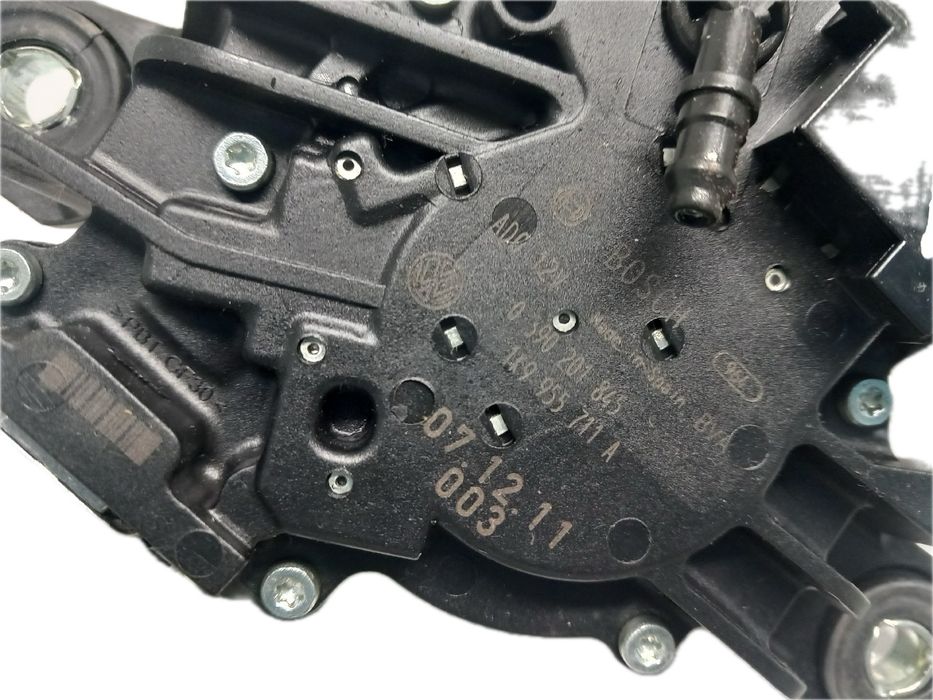 Motor limpa vidros trás VOLKSWAGEN Golf V Variant (1K5)