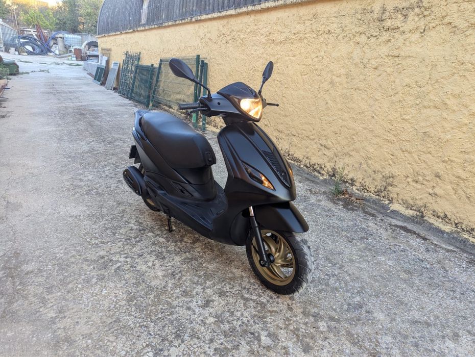 Piaggio Fly 125 Limited Edition (Matte Black) 2017, 4900km