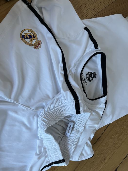 Komplety chłopięce h&m i strój piłkarski reserved real madrid