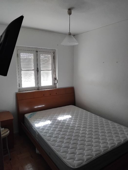 Quarto Para Solteiro