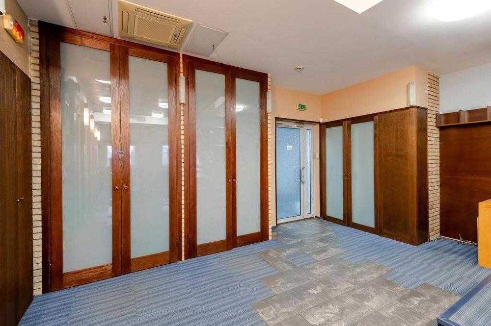 Продаж Офісу 220м.вул.Дегтярівська.метро Шулявка 10-15хв пішки.БЕЗ%