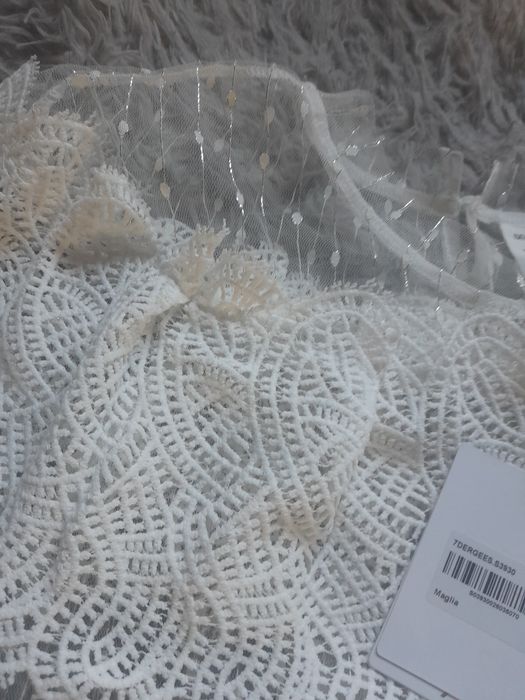 Nowa bluzka koronkowa roz uni. Polecam do xl