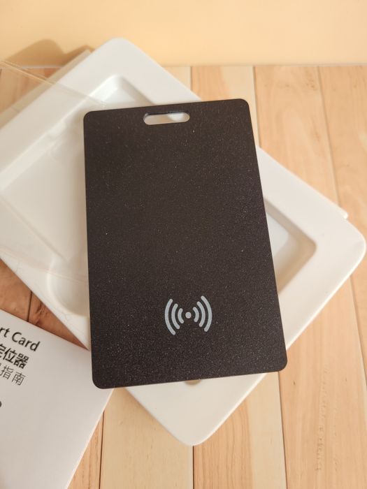 Lokalizator Smart Card do portfela Android Find Hub tracker