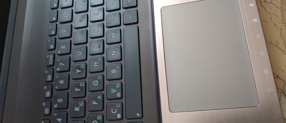 Продам Asus wt85