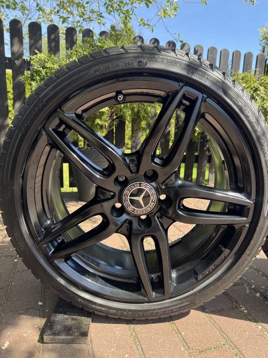 Felgi Opony zimowe  Mercedes 18’ AMG oryginal