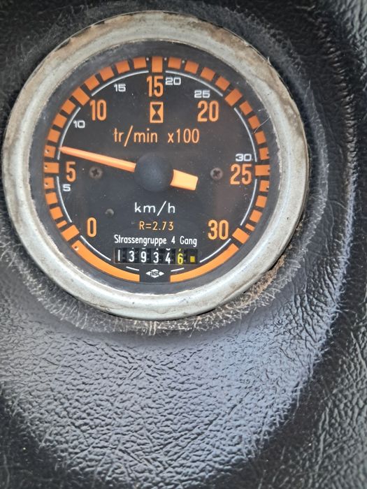 Renault pales 230