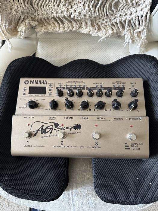 Yamaha Ag Stomp preamp do gitary akustycznej