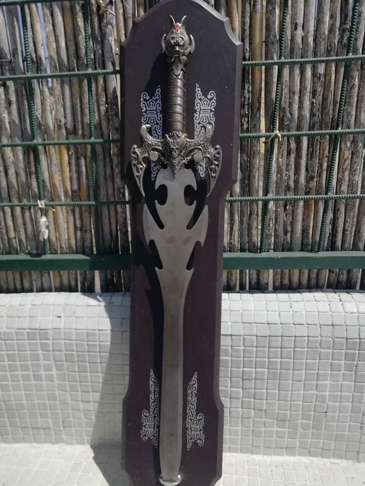 Espada Muito Antiga C Suporte Fixar na parede já Colecção