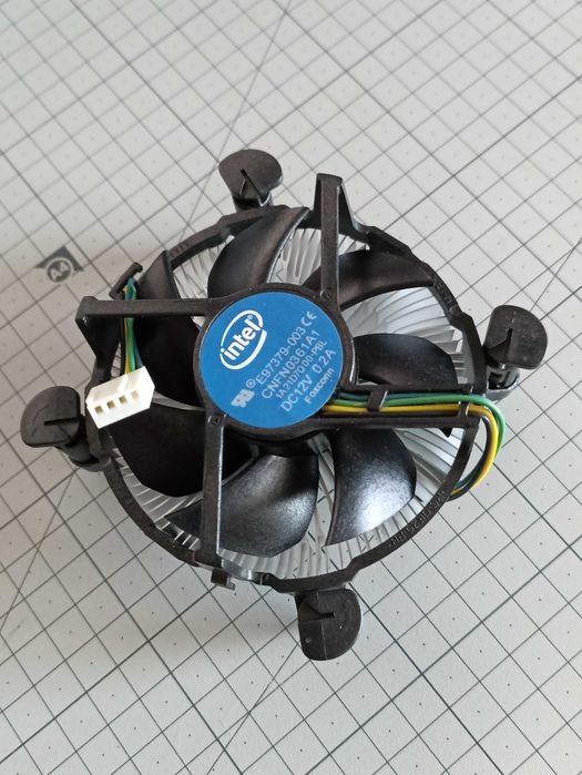 Intel Core i5-8500 LGA1151 SR3XE 3.00 GHz + chłodzenie