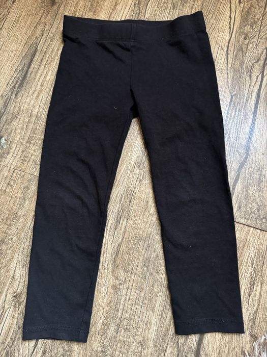 Речі для дівчинки